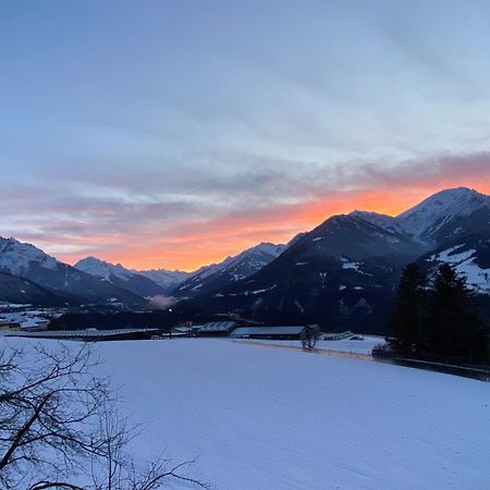 Apartment Wiesenhof - Natur & Weitblick Ueber Innsbruck - Ladestation Fuer Elektroautos Dış mekan fotoğraf