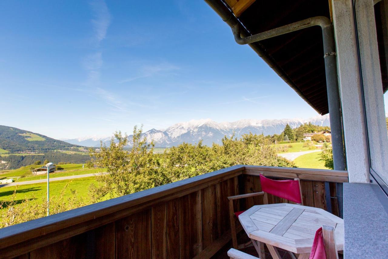 Apartment Wiesenhof - Natur & Weitblick Ueber Innsbruck - Ladestation Fuer Elektroautos Dış mekan fotoğraf