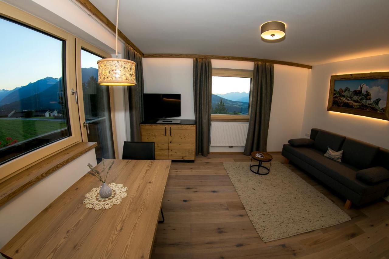 Apartment Wiesenhof - Natur & Weitblick Ueber Innsbruck - Ladestation Fuer Elektroautos Dış mekan fotoğraf